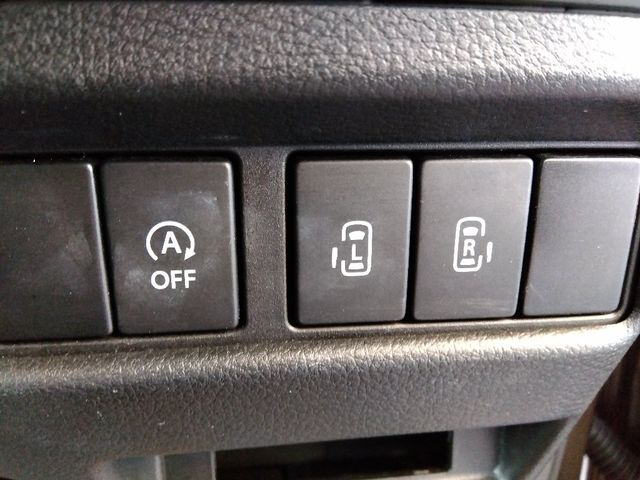 SUZUKI Spacia GEAR 2023