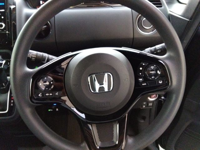 HONDA N BOX CUSTOM 2021