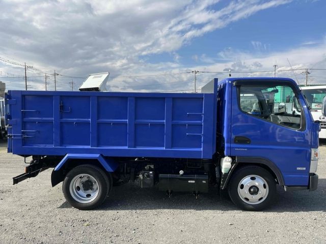 MITSUBISHI CANTER 2013