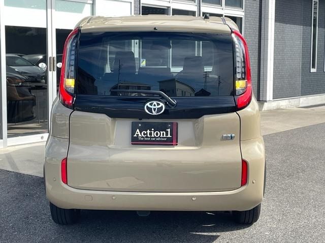 TOYOTA SIENTA HYBRID 2023