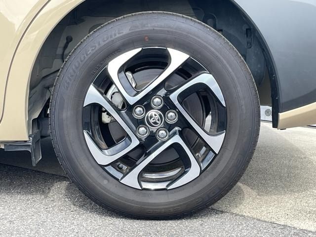 TOYOTA SIENTA HYBRID 2023