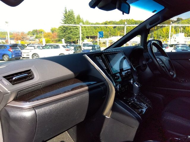 TOYOTA ALPHARD 4WD 2020