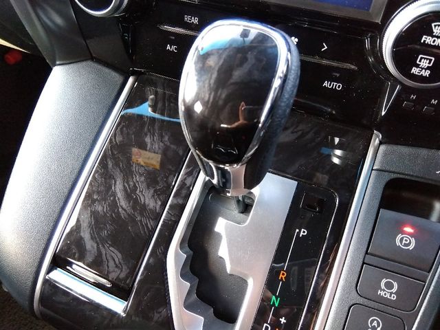 TOYOTA ALPHARD 4WD 2020