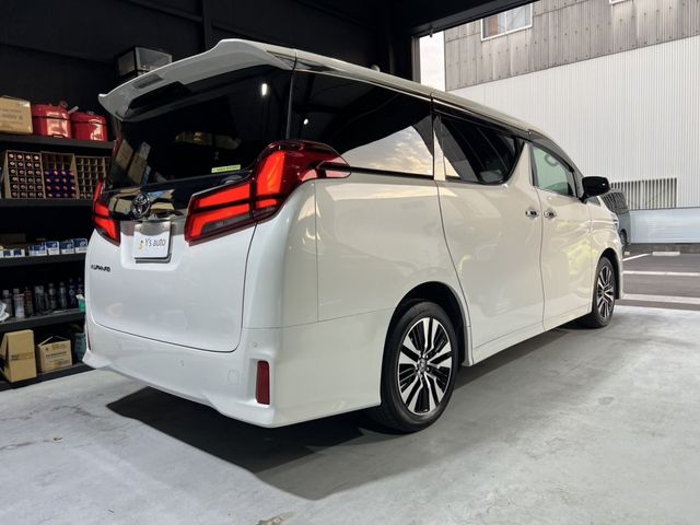 TOYOTA ALPHARD 4WD 2022