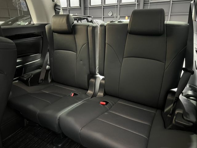 TOYOTA ALPHARD 4WD 2022