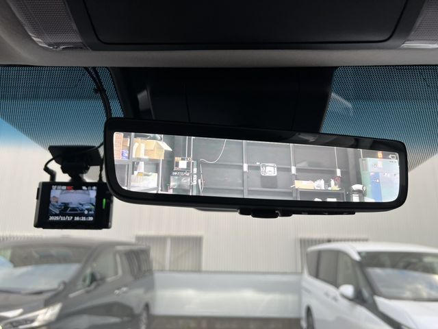 TOYOTA ALPHARD 4WD 2022