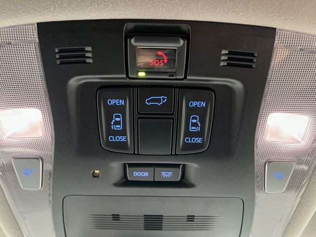 TOYOTA ALPHARD 4WD 2022