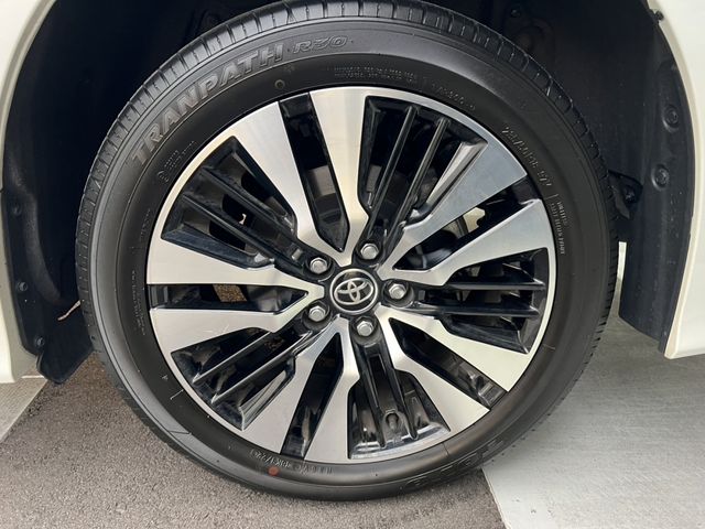 TOYOTA ALPHARD 4WD 2022