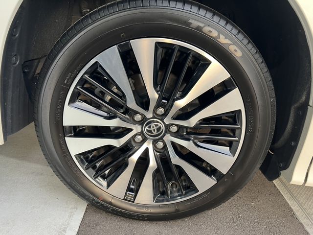 TOYOTA ALPHARD 4WD 2022