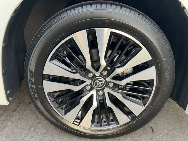 TOYOTA ALPHARD 4WD 2022