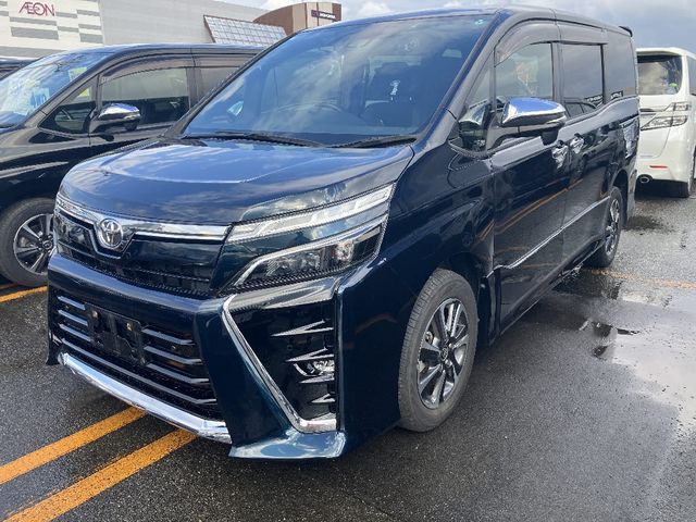 TOYOTA VOXY 4WD 2020