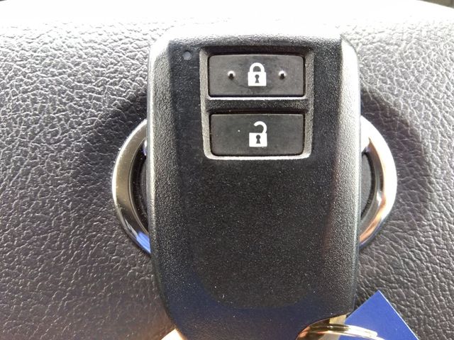 TOYOTA HIACE van 4WD 2022