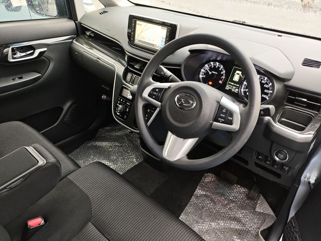 DAIHATSU MOVE CUSTOM 4WD 2018