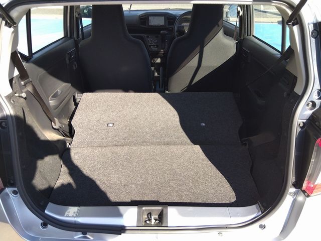 DAIHATSU MIRA e:S 2020