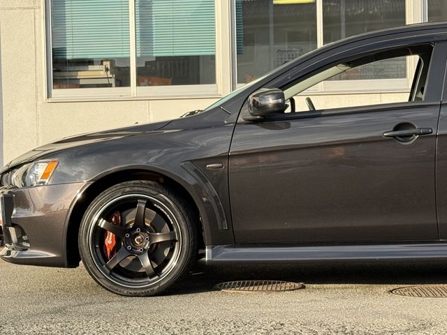 MITSUBISHI LANCER  4WD 2015