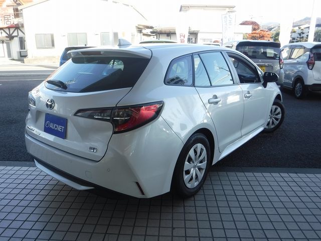 TOYOTA COROLLA TOURING HYBRID 4WD 2022