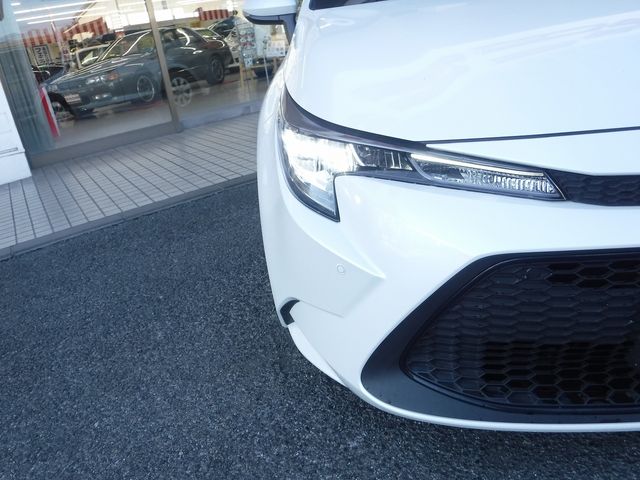 TOYOTA COROLLA TOURING HYBRID 4WD 2022