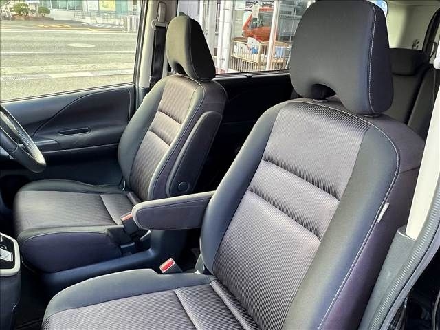 NISSAN SERENA  S-HYBRID 2016