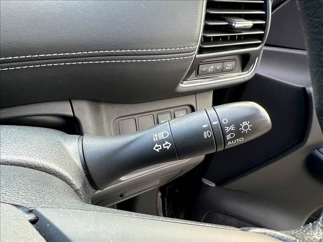 NISSAN SERENA  S-HYBRID 2016