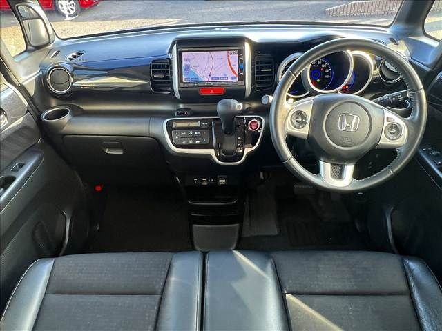 HONDA N BOX CUSTOM 2016