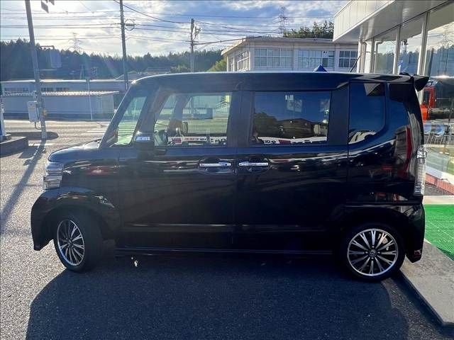 HONDA N BOX CUSTOM 2016