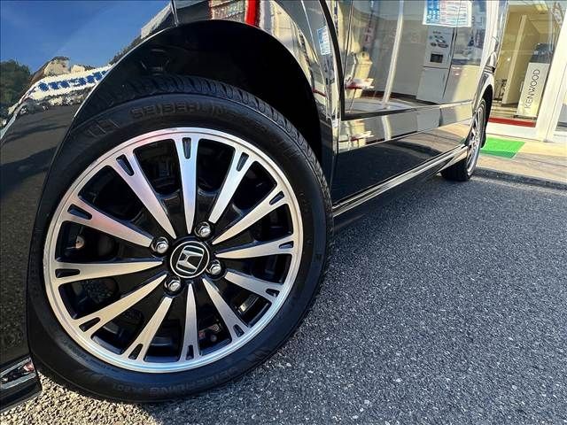 HONDA N BOX CUSTOM 2016