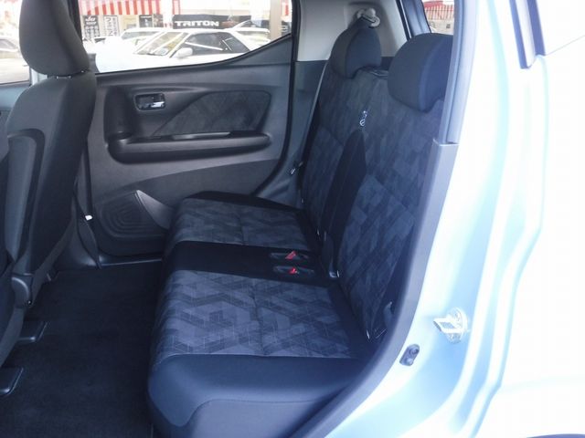 MITSUBISHI ek X EV 2022