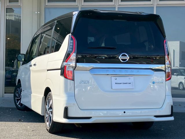 NISSAN SERENA  WG 2022