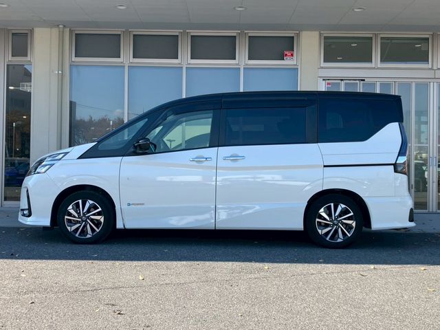 NISSAN SERENA  WG 2022