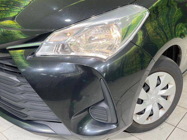 TOYOTA VITZ 2018
