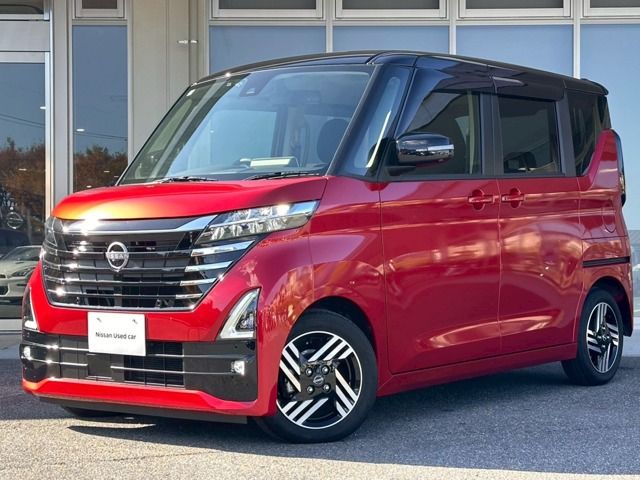 NISSAN ROOX 2024