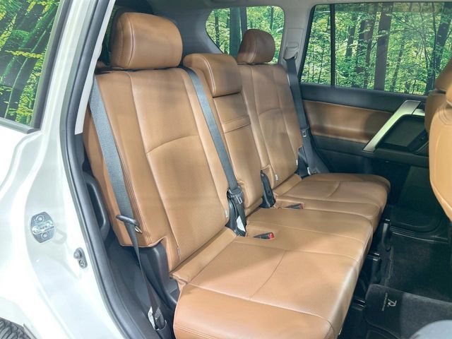 TOYOTA LANDCRUISER PRADO 2022