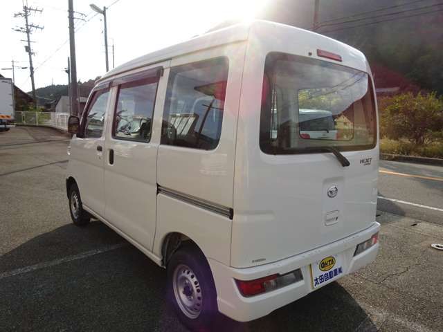 DAIHATSU HIJET CARGO 2021