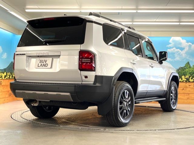 TOYOTA LANDCRUISER 250 2024