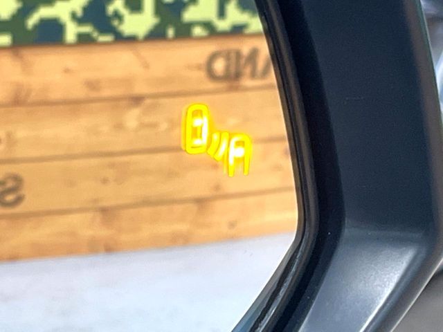 TOYOTA HARRIER 2WD 2021