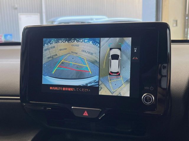 TOYOTA YARIS CROSS 2025