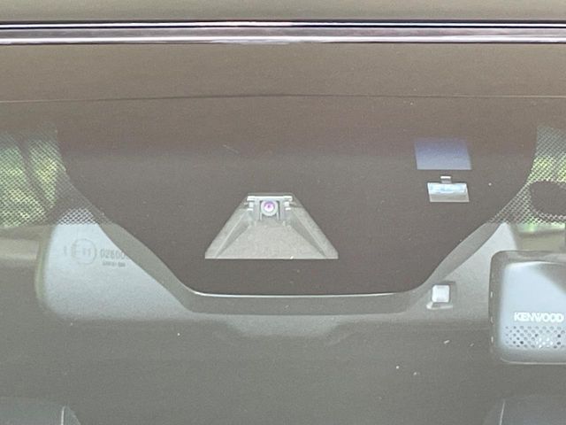 TOYOTA HARRIER 2WD 2016