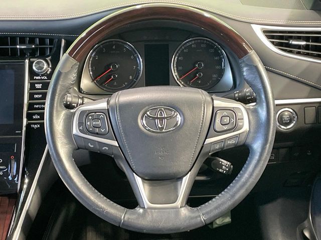 TOYOTA HARRIER 2WD 2016