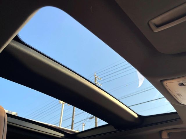 TOYOTA CROWN sedan hybrid 2025