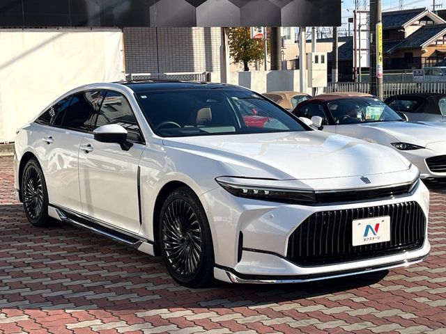 TOYOTA CROWN sedan hybrid 2025