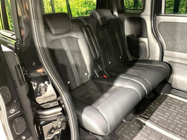 HONDA N BOX CUSTOM 2022