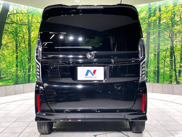 HONDA N BOX CUSTOM 2022