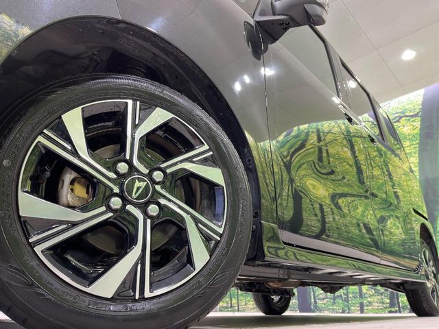 DAIHATSU TANTO CUSTOM 4WD 2022