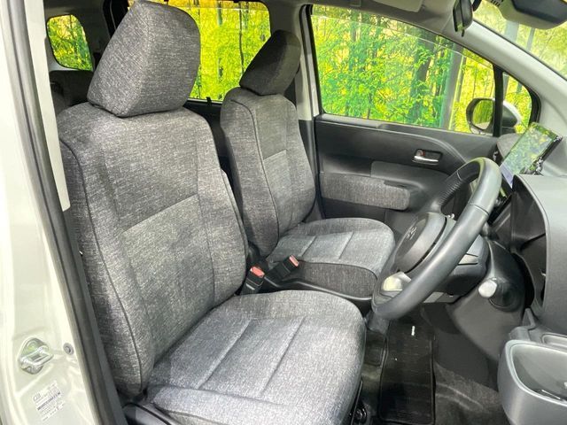 TOYOTA SIENTA HYBRID 2023