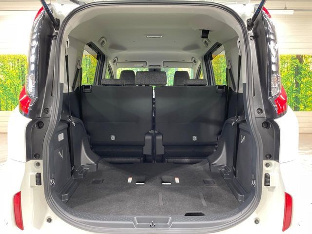 TOYOTA SIENTA HYBRID 2023