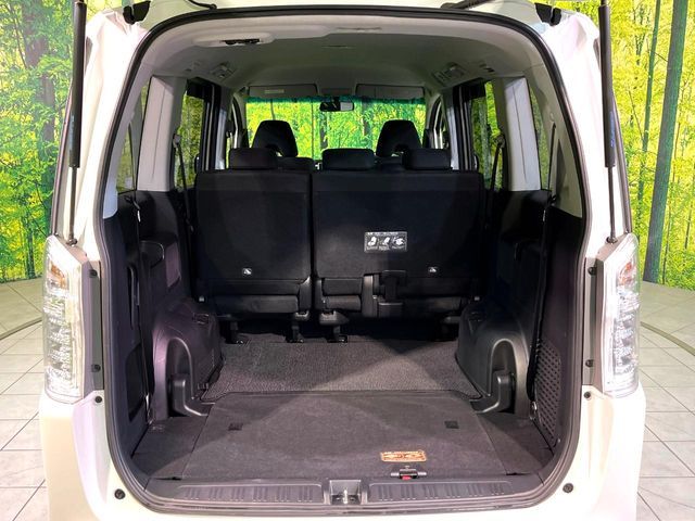 HONDA STEPWAGON SPADA 2013