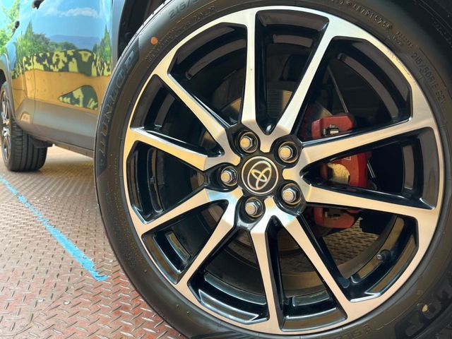 TOYOTA YARIS CROSS 2023