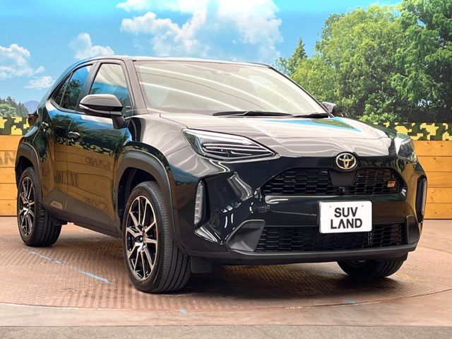 TOYOTA YARIS CROSS 2023