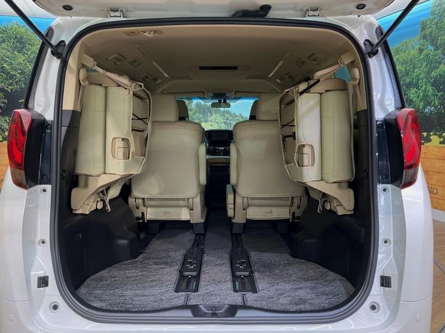 TOYOTA ALPHARD hybrid 4WD 2015