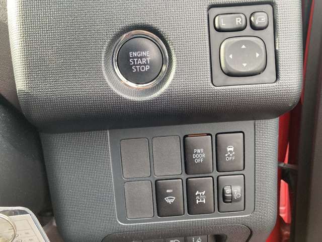 TOYOTA PORTE 4WD 2017